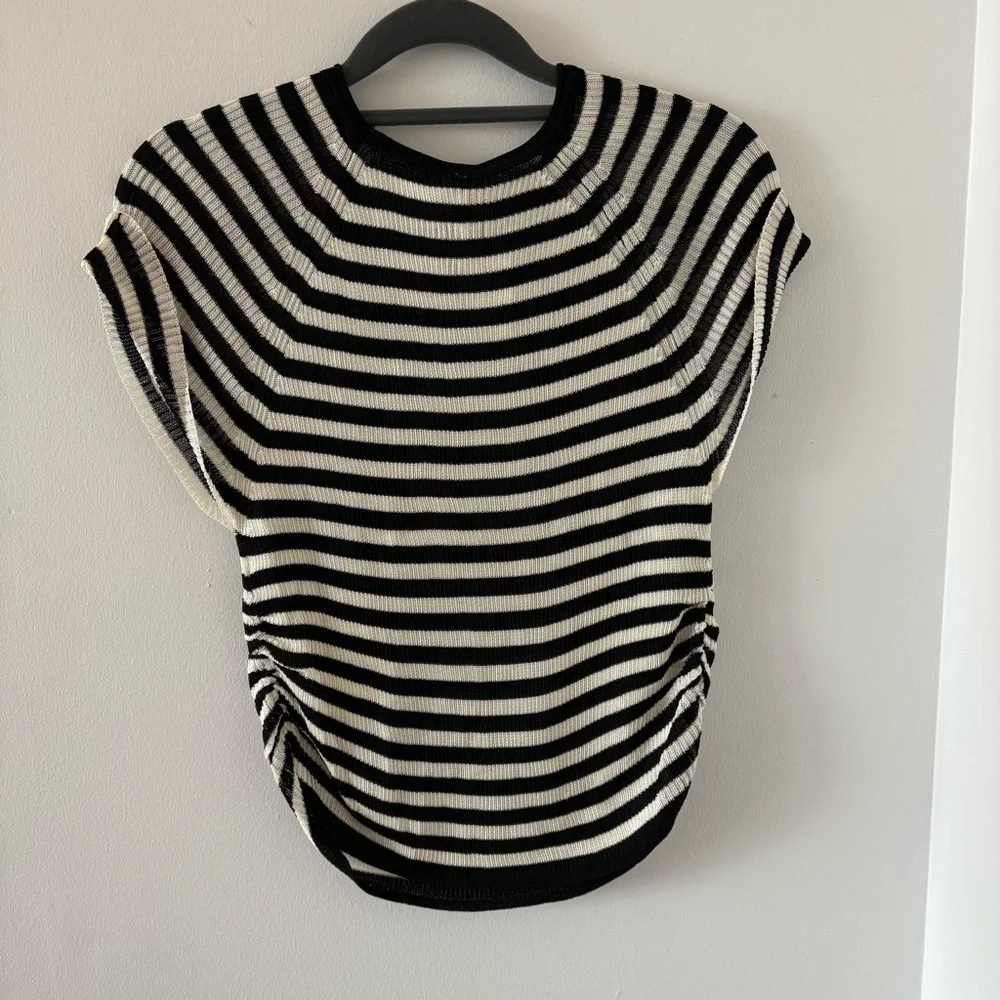 FREE PEOPLE Slinky Baby Tee Black White‎ Striped Combo Size M NWT Bloggers’ Fav!